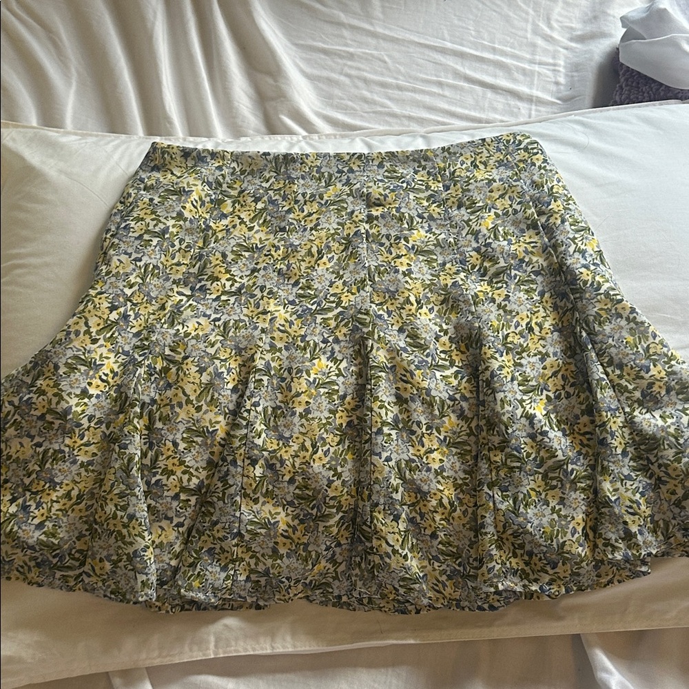 Forever 21 Floral Skirt with Pleats
